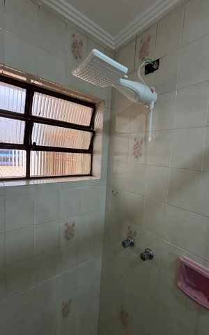 Casa à venda com 265m², 3 quartos e 2 vagasBanheiro da Suíte 2