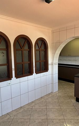 Casa à venda com 265m², 3 quartos e 2 vagasCozinha - Sala de Jantar