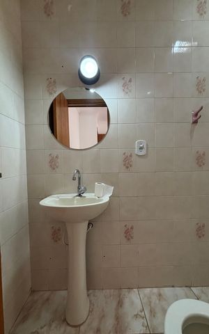 Casa à venda com 265m², 3 quartos e 2 vagasBanheiro da Suíte 2