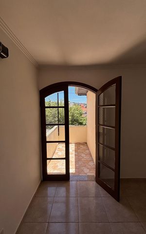 Casa à venda com 265m², 3 quartos e 2 vagasSuite 2
