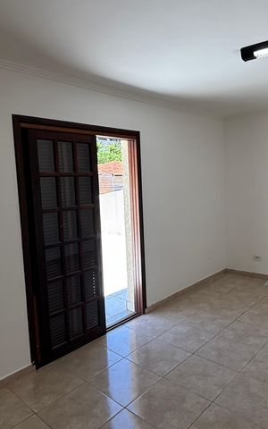 Casa à venda com 265m², 3 quartos e 2 vagasSuite