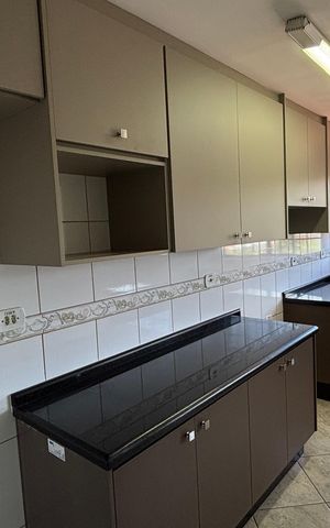 Casa à venda com 265m², 3 quartos e 2 vagasCozinha - Sala de Jantar