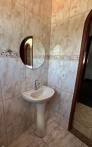 Casa à venda com 265m², 3 quartos e 2 vagasLavabo
