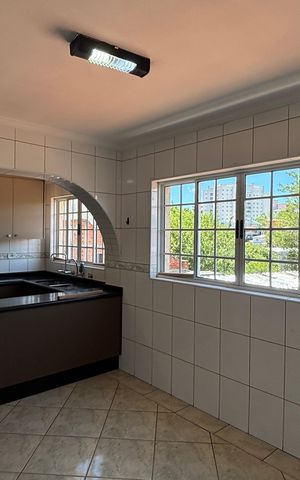 Casa à venda com 265m², 3 quartos e 2 vagasCozinha - Sala de Jantar