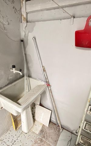 Casa à venda com 30m², 1 quarto e sem vaga Casa à venda com 30m², 1 quarto e sem vagaÁrea de Serviço