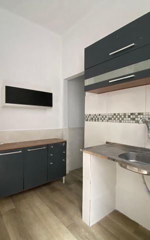 Casa à venda com 30m², 1 quarto e sem vaga Casa à venda com 30m², 1 quarto e sem vagaCozinha