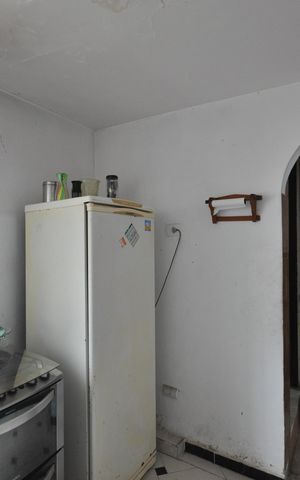 Casa à venda com 300m², 2 quartos e 4 vagasCozinha