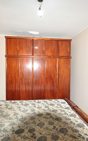 Casa à venda com 300m², 2 quartos e 4 vagasQuarto Suíte