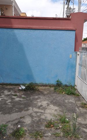 Casa à venda com 300m², 2 quartos e 4 vagasGaragem