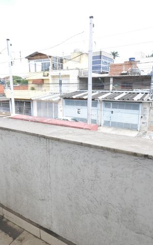 Casa à venda com 300m², 2 quartos e 4 vagasSacada do Quarto 2