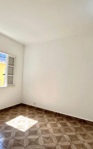 Casa à venda com 280m², 4 quartos e 3 vagas Casa à venda com 280m², 4 quartos e 3 vagasQuarto 3