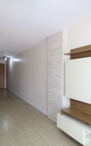 Apartamento à venda com 83m², 3 quartos e 1 vagaSala