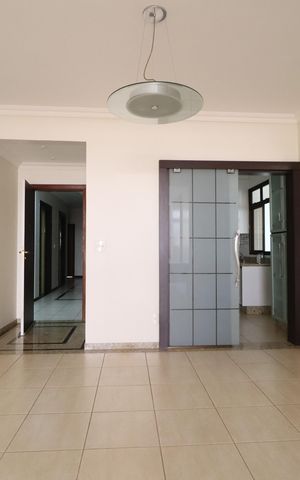 Apartamento para alugar com 175m², 3 quartos e 2 vagasSala