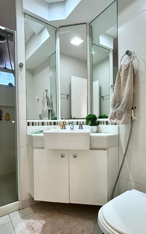 Apartamento à venda com 96m², 3 quartos e 1 vaga Apartamento à venda com 96m², 3 quartos e 1 vagaBanheiro social