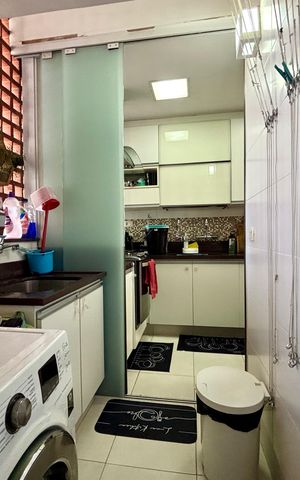 Apartamento à venda com 96m², 3 quartos e 1 vaga Apartamento à venda com 96m², 3 quartos e 1 vagaÁrea de serviço