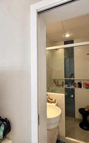 Apartamento à venda com 96m², 3 quartos e 1 vaga Apartamento à venda com 96m², 3 quartos e 1 vagaSuite - banheiro