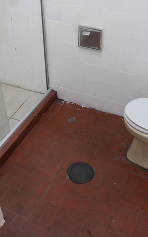 Apartamento à venda com 70m², 2 quartos e sem vagaBanheiro