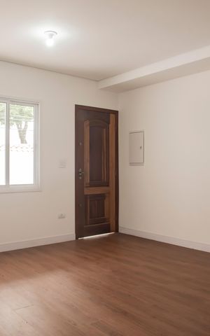 Casa à venda com 200m², 3 quartos e 3 vagasSala