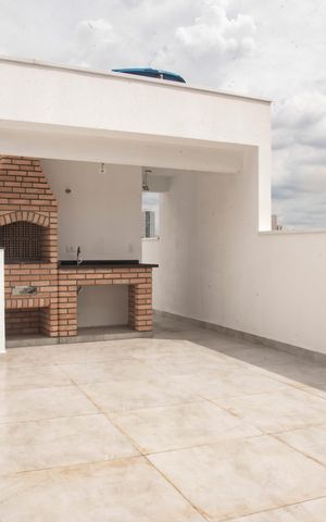 Casa à venda com 200m², 3 quartos e 3 vagasÁrea de lazer - Churrasqueira