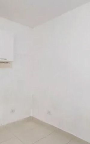 Casa à venda com 90m², 4 quartos e 1 vaga