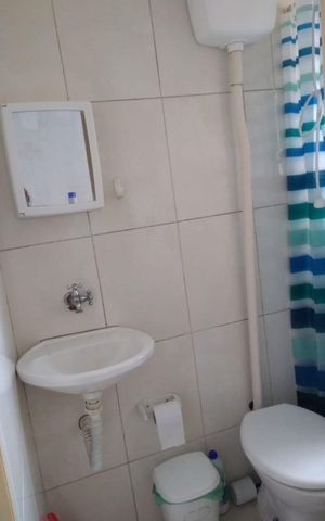 Casa à venda com 90m², 4 quartos e 1 vaga