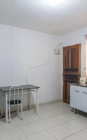 Casa à venda com 90m², 4 quartos e 1 vaga