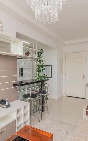 Apartamento à venda com 58m², 2 quartos e 2 vagasSala