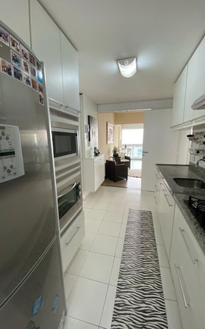 Apartamento à venda com 145m², 3 quartos e 3 vagas