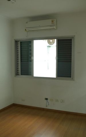 Casa para alugar com 380m², 3 quartos e 6 vagasSala (segunda) 