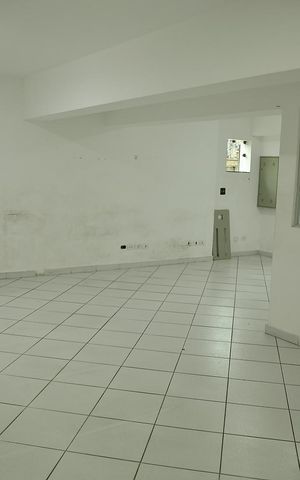 Casa para alugar com 380m², 3 quartos e 6 vagasGaragem 