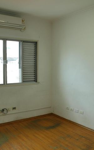 Casa para alugar com 380m², 3 quartos e 6 vagasQuarto 3 
