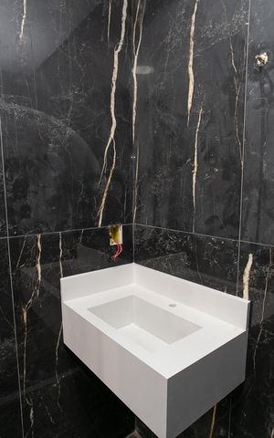 Apartamento à venda com 25m², 1 quarto e sem vaga Apartamento à venda com 25m², 1 quarto e sem vagaBanheiro