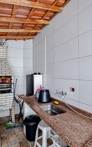 Casa à venda com 244m², 6 quartos e 3 vagasÁrea gourmet