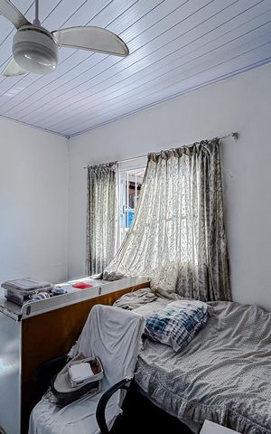 Casa à venda com 244m², 6 quartos e 3 vagasCasa 2
