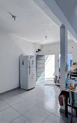 Casa à venda com 244m², 6 quartos e 3 vagasCasa 2