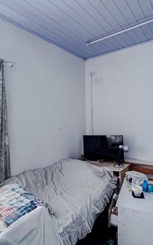 Casa à venda com 244m², 6 quartos e 3 vagasCasa 2
