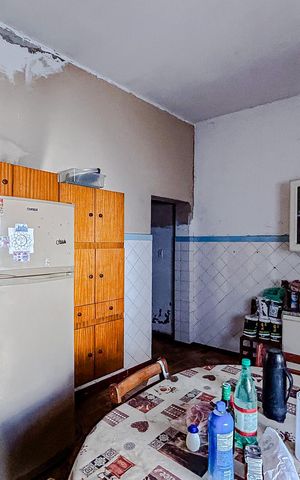 Casa à venda com 244m², 6 quartos e 3 vagasCozinha