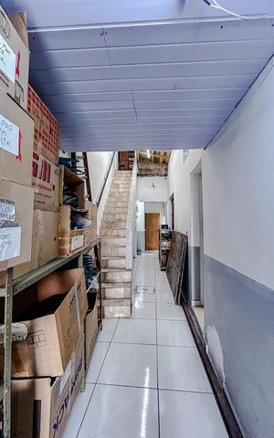 Casa à venda com 244m², 6 quartos e 3 vagasÁrea comum