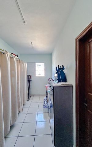 Casa à venda com 244m², 6 quartos e 3 vagasQuarto 2