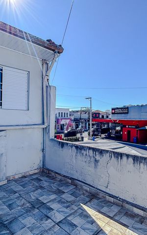 Casa à venda com 244m², 6 quartos e 3 vagasÁrea externa