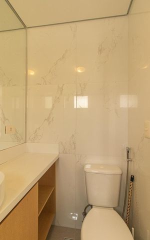 Apartamento para alugar com 77m², 2 quartos e 1 vaga Apartamento para alugar com 77m², 2 quartos e 1 vagaBanheiro da Suíte