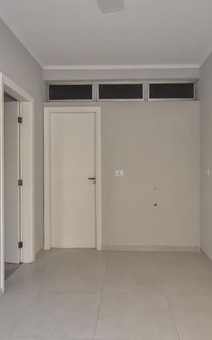 Casa à venda com 274m², 6 quartos e 4 vagasÁrea de Serviço 