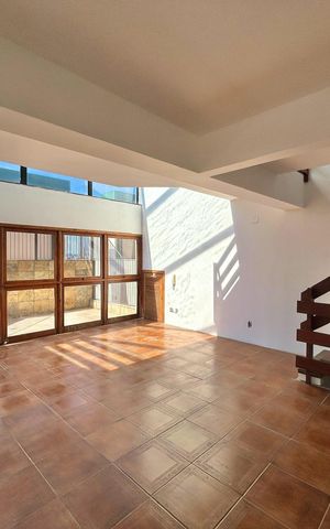Apartamento para alugar com 299m², 3 quartos e 2 vagas Apartamento para alugar com 299m², 3 quartos e 2 vagasSala 2 andar