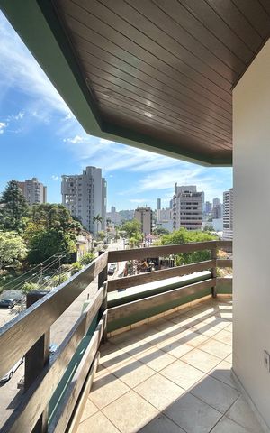 Apartamento para alugar com 299m², 3 quartos e 2 vagas Apartamento para alugar com 299m², 3 quartos e 2 vagasSacada