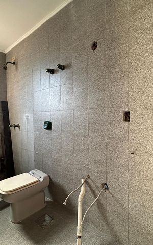Apartamento para alugar com 299m², 3 quartos e 2 vagas Apartamento para alugar com 299m², 3 quartos e 2 vagasBanheiro
