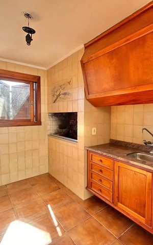 Apartamento para alugar com 299m², 3 quartos e 2 vagas Apartamento para alugar com 299m², 3 quartos e 2 vagasCozinha