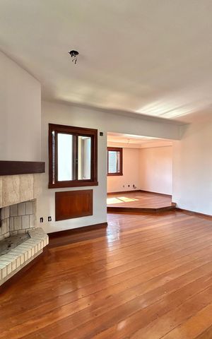 Apartamento para alugar com 299m², 3 quartos e 2 vagas Apartamento para alugar com 299m², 3 quartos e 2 vagasSala