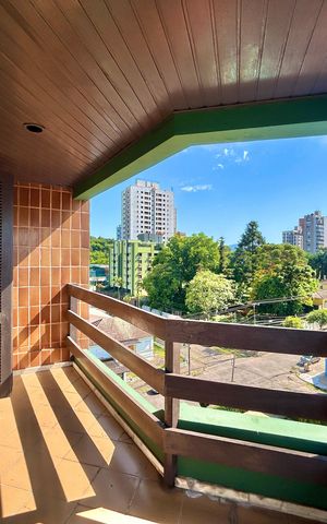 Apartamento para alugar com 299m², 3 quartos e 2 vagas Apartamento para alugar com 299m², 3 quartos e 2 vagasSacada