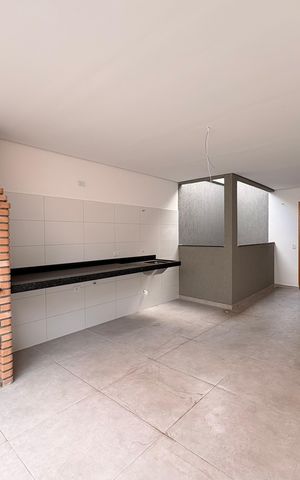 Casa à venda com 132m², 4 quartos e 2 vagas Casa à venda com 132m², 4 quartos e 2 vagasÁrea gourmet cobertura