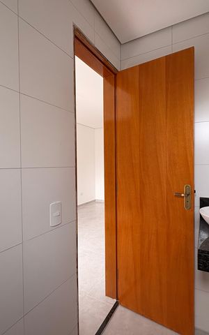 Casa à venda com 132m², 4 quartos e 2 vagas Casa à venda com 132m², 4 quartos e 2 vagasBanheiro Da suíte 2